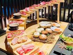 阶梯烤肉-山上下日本料理(万象城店)