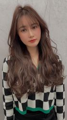 -PE SALON