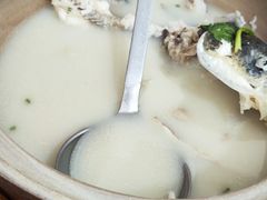 -天乐农家鱼头王(天目湖店)