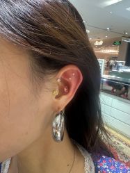 -Réluxe瑞兰穿耳(金光华广场店)