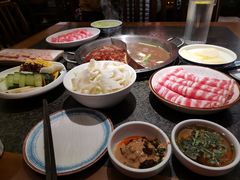 -小天鹅火锅·一线江景洪鼎旗舰店(洪崖洞店)