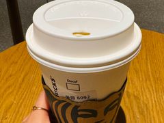-星巴克臻选(上海中环广场2F店)