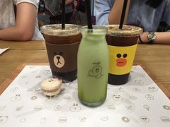 -LINE FRIENDS Garosu-gil Flagship Store