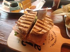 -Catch Bagel(芳草地店)