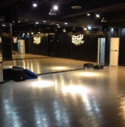 -YASAKI国际舞蹈中心