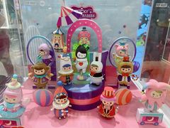 -泡泡玛特POPMART(侨福芳草地店)