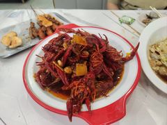 -江城燕子大排档(江汉路步行街店)