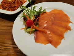 烟熏三文鱼色拉-宝莱纳啤酒花园餐厅PAULANER BRAUHAUS Nanjing(广州路店)