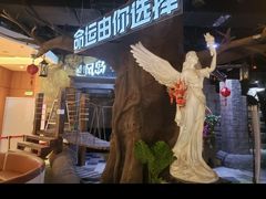-暴风岛沉浸式体验馆(百联世纪店)