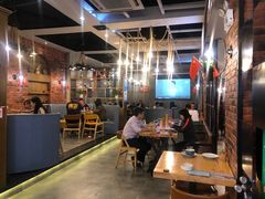 大堂-新凯旋·烧烤bar(余英坊店)