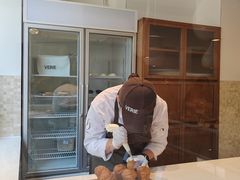 -VERIE BAKEHOUSE