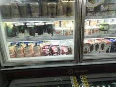 -全家便利店(东直门店)