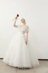 -Renee芮亦婚纱(原丽莎)