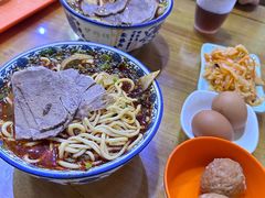 -伊穆祥牛肉面总店·清真