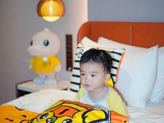 -广州花都融创文旅城希尔顿惠庭酒店