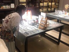 -肆兮眼镜·蔡司·徕卡战略合作店(大坪店)