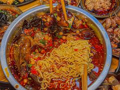 -拐枣巷小串串(财大店)