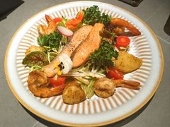 -颜色意大利餐厅(源和店)