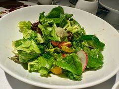 坚果橄榄油果蔬沙拉-四季民福烤鸭店(王府井东安门店)