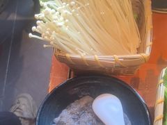 -老员外骨汤火锅(海州古城店)