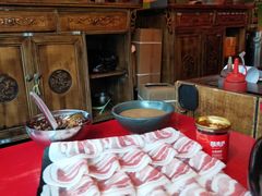 -谭鸭血老火锅(漳州路店)