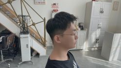 -ONE·男士国潮·美式渐变·理发馆·BARBER SHOP