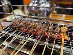 -哈尔滨小酒馆·鲜肉现穿自助烧烤(康新花园店)