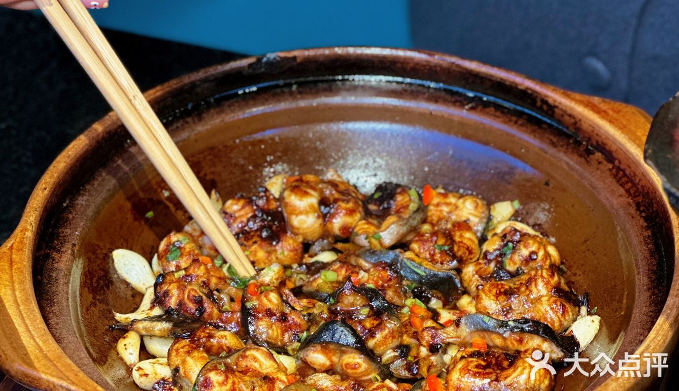 不可错过的美食体验 | 打卡醉东庐·榴莲鸡煲·啫啫煲