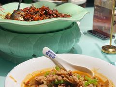 -老萍巷莲花血鸭·萍乡地标江西菜(步行街店)