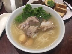 特级龙骨面线汤-松发肉骨茶SongFa(静安嘉里中心店)