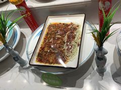 -有红鸡毛店·川菜(建设路店)