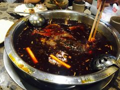-肖肖酸萝卜鱼火锅(总店)