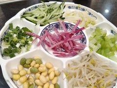 -老北京炸酱面大王.铜锅涮肉(朝阳门店)