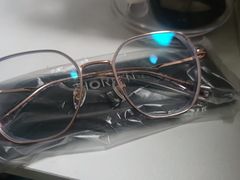 -翰佐蔡司小乐圆·依视路星趣控·暴龙眼镜折扣店