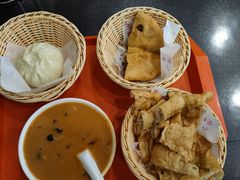 -方中山胡辣汤(成都首店)