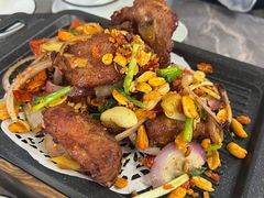 -洛东土菜馆(建国北路店)