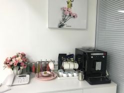 -荟草堂专业痘肌皮肤管理