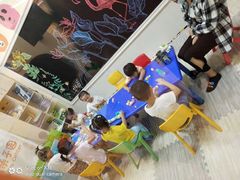 -红黄蓝成长中心(公益西桥校区)