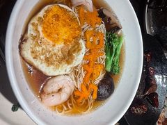 -九月里.自由花园餐厅