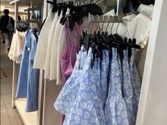 -H&M(鹏欣水游城店)