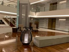 -上海滴水湖皇冠假日酒店