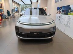 -理想汽车(世纪汇店)