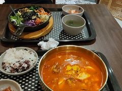 韩式豆腐汤-大食代美食广场(迪士尼小镇店)