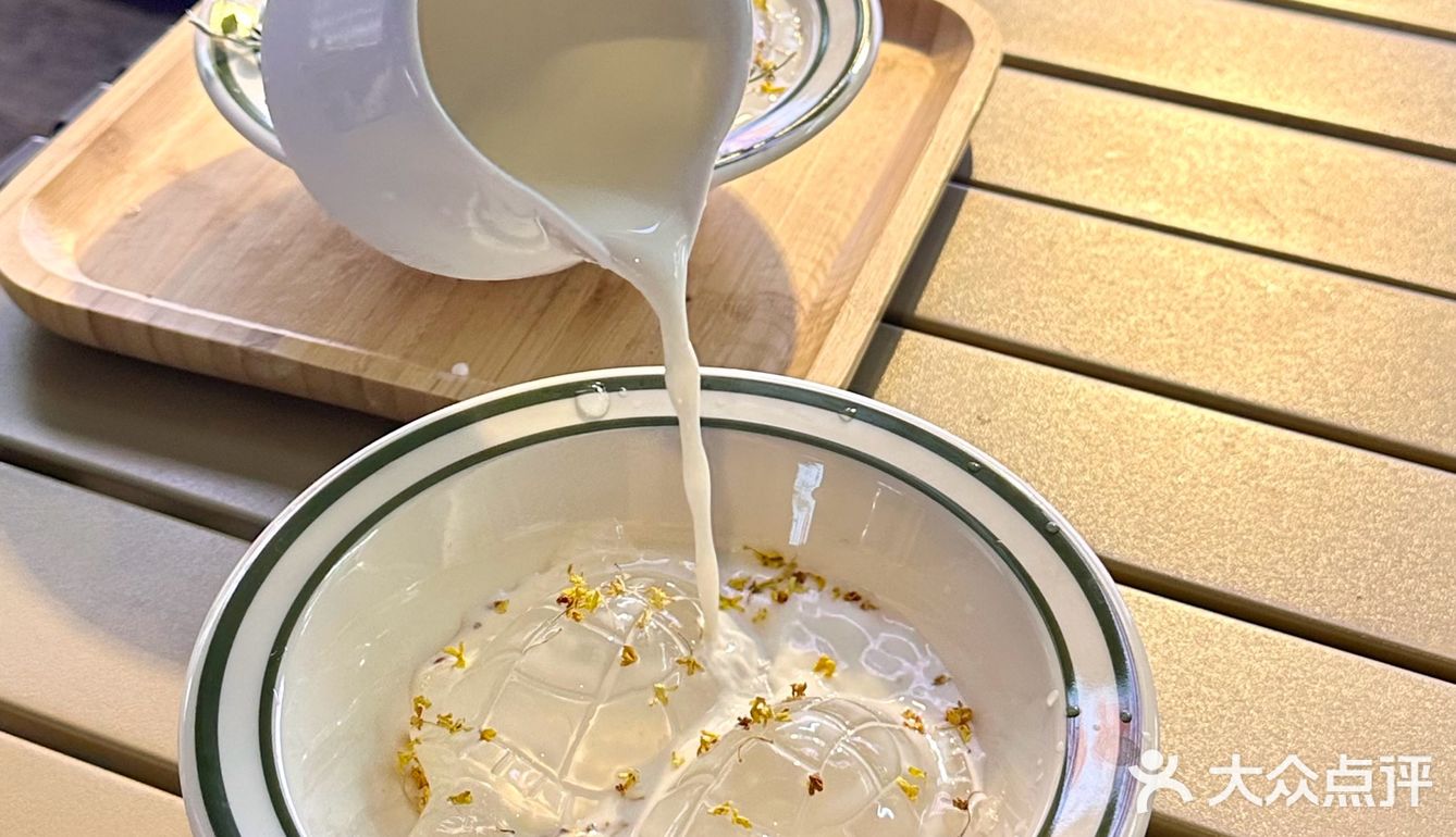 江汉路的江西炒麻辣🥵🥵穷鬼快乐屋