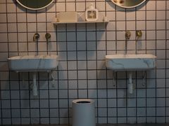 -ADO KAFE(大学城店)