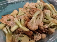 -鑫渔港海鲜本地菜·山海关浑锅(东戴河店)