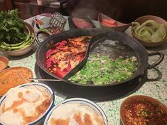 -鸿姐老火锅(龙阳店)