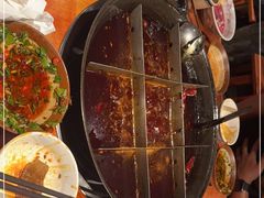 -周小明火锅(黑金冠社区店)