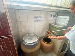 -正宗杨记普洱酸醋米线(总店)