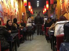 -愉肴麻辣香锅(中山路店)